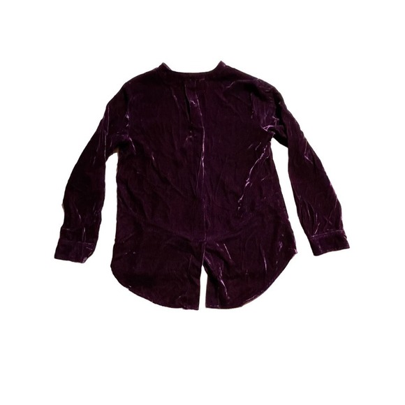 Democracy women's velvet button down shirt/blouse. Burgundy. Rayon blend. Small - Picture 6 of 6